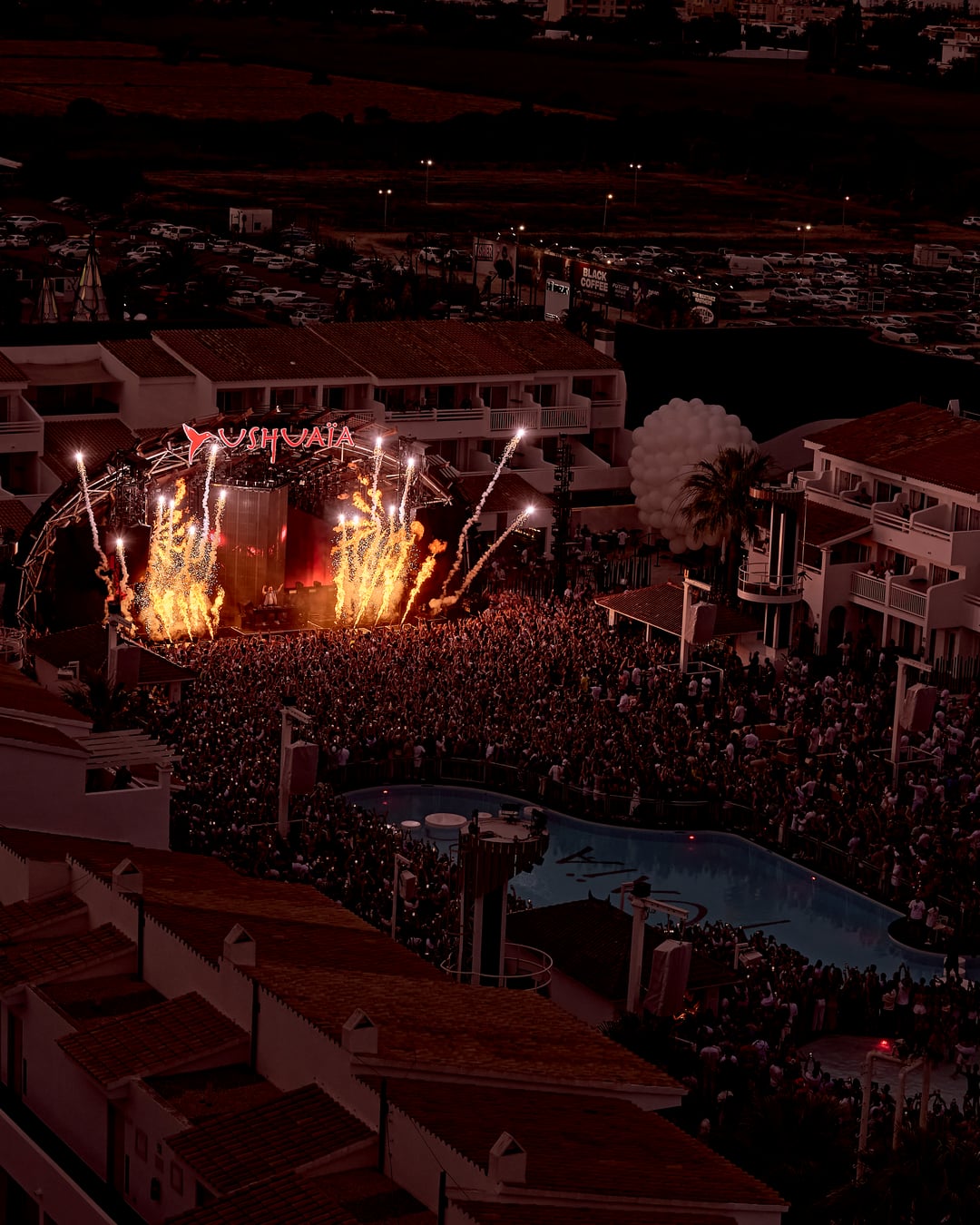 Fireworks over Ushuaïa's open-air main stage during a David Guetta show