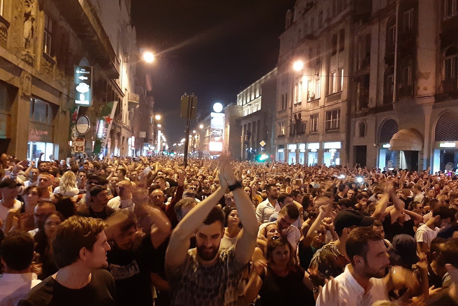 The crowd at Solomun's free open-air street show in Sarajevo, August 2019, thousands of people filling the street at night